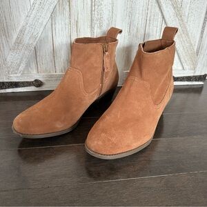 Vionic‎ Vera Ankle Boots Suede Brown Western Size 9